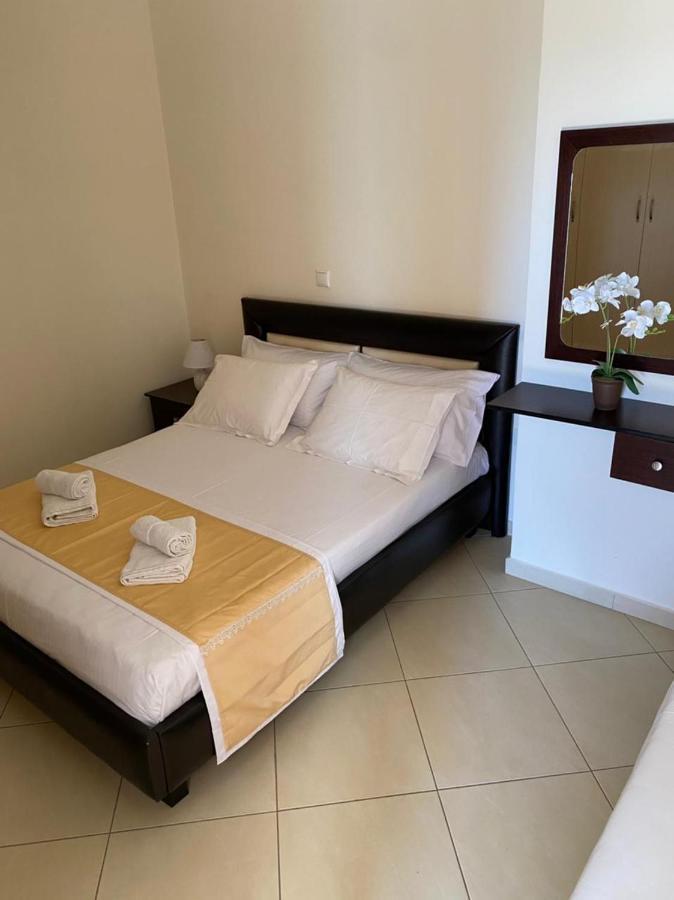 סרנדה Paradiso Apartments מראה חיצוני תמונה