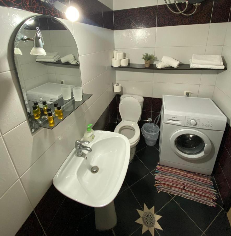 סרנדה Paradiso Apartments מראה חיצוני תמונה