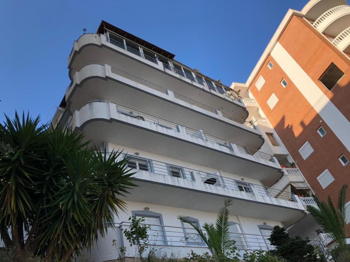 סרנדה Paradiso Apartments מראה חיצוני תמונה