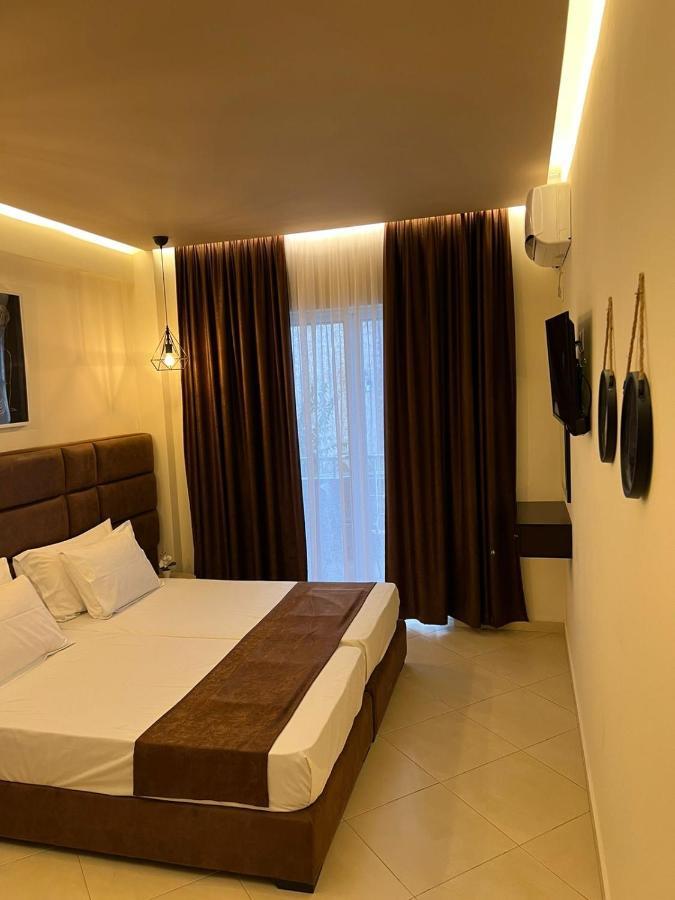 סרנדה Paradiso Apartments מראה חיצוני תמונה
